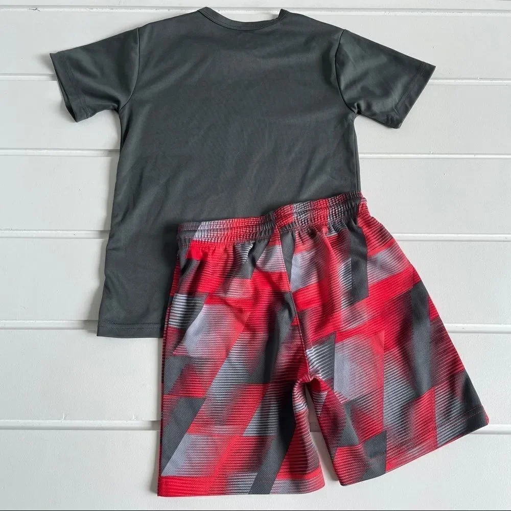 Children’s Place Matching Set Shorts & Tee 5/6